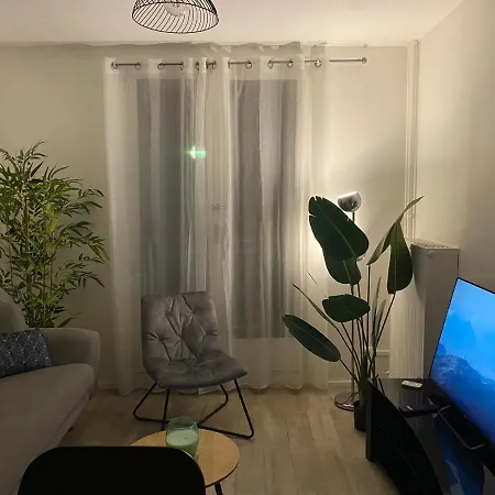 Apartment Joli Meuble *