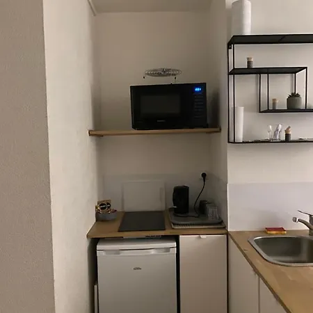 Apartment Joli Meuble